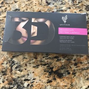 Younique 3D Fiber Lash Mascara